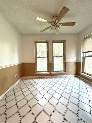 Building Photo - 1605 High Crest Ct