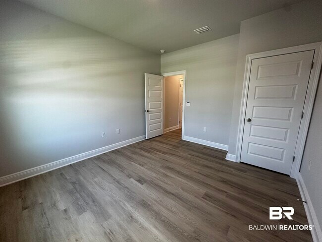 Building Photo - 10162 Lamonica Ln