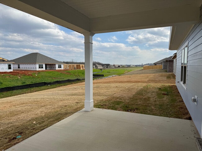 Building Photo - 12660 Whitcomb Cir