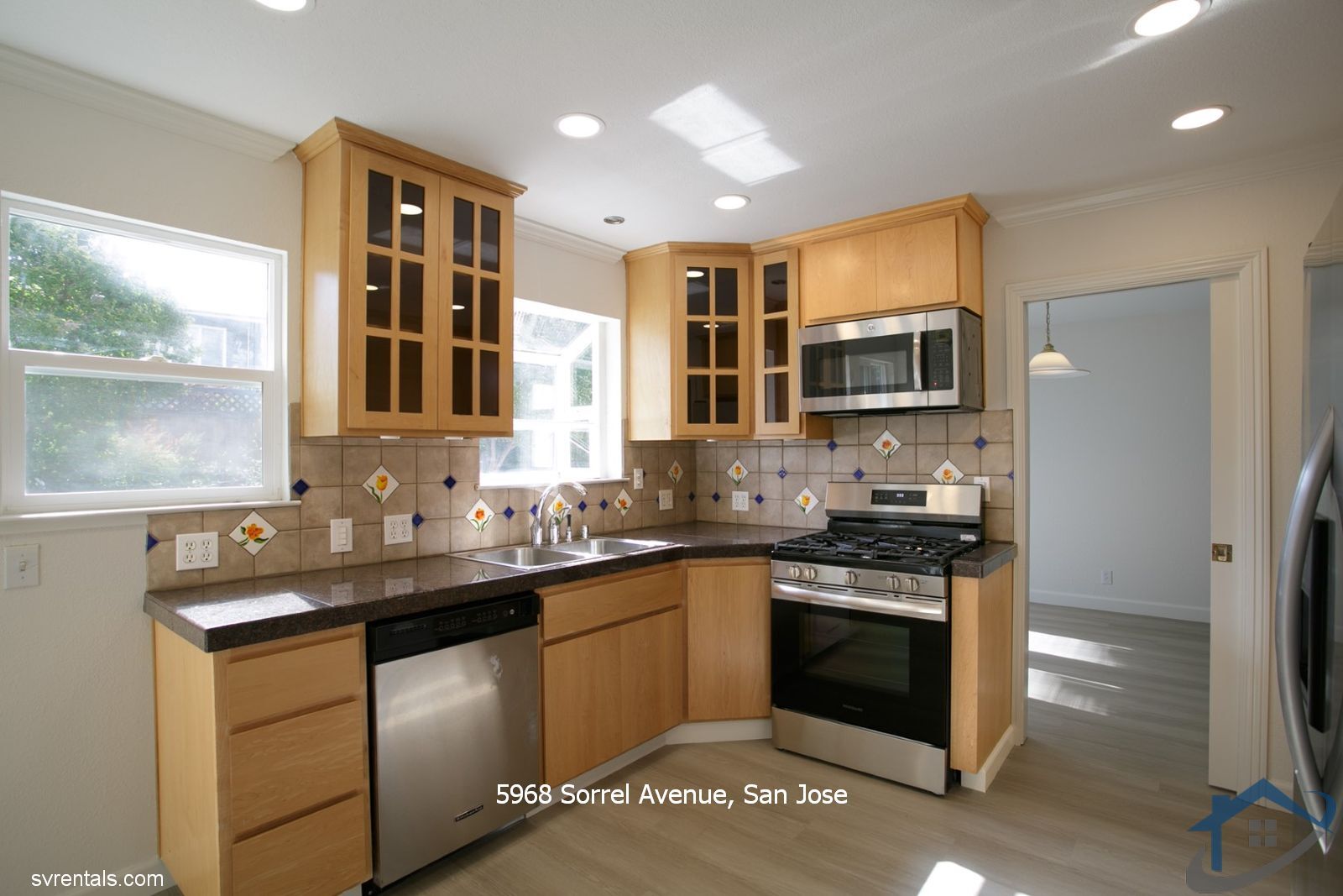 Building Photo - 5968 Sorrel Ave