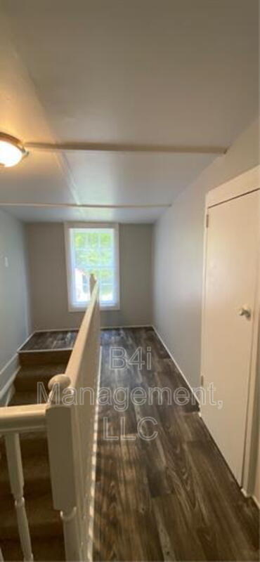 Building Photo - 306 Veazey St