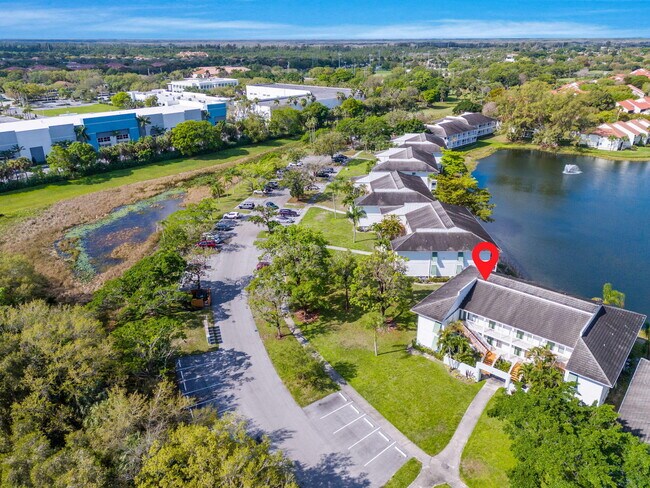 Building Photo - 286 Cypress Point Dr