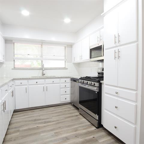 Building Photo - 3629 Venice Dr