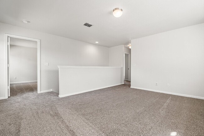 Building Photo - 5938 Cielo Ranch
