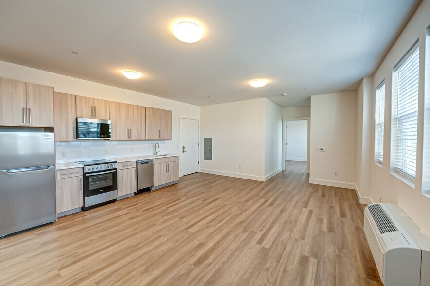 Interior Photo - Greenview Mill House