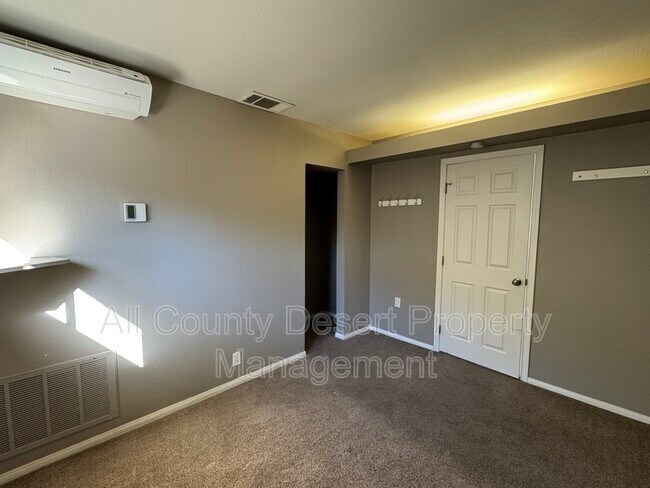 Building Photo - 70181 Sun Valley Dr