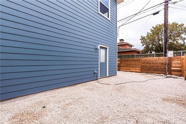Building Photo - 6303 Santos St