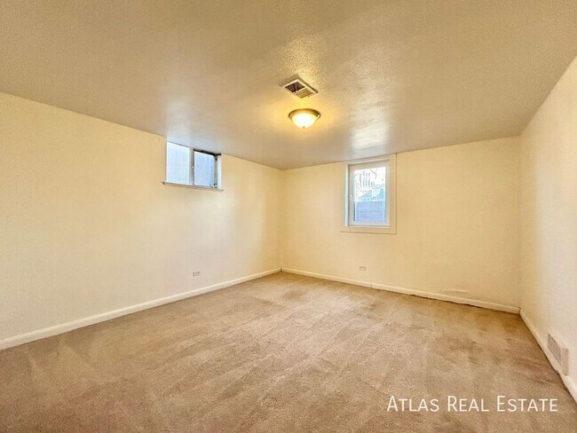 Building Photo - 2353 S Sherman St