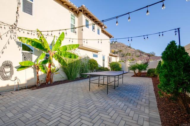 Building Photo - 1316 Vista Ave