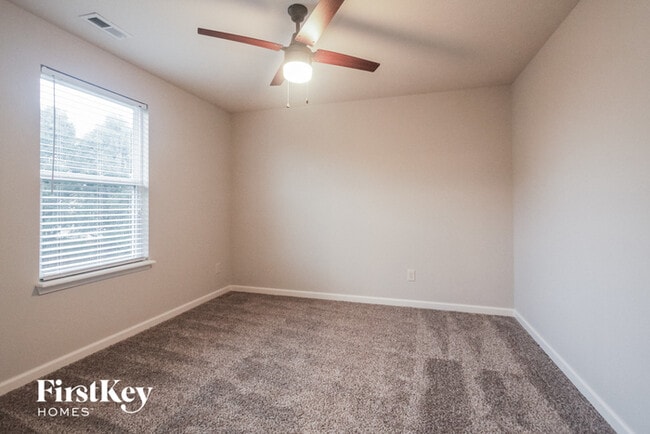 Building Photo - 3043 Sholty Ct