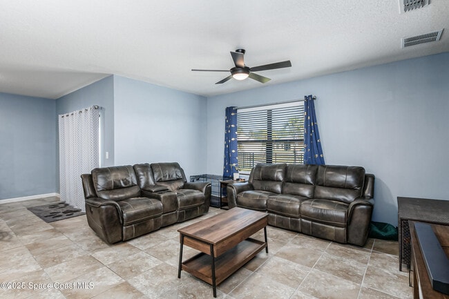 Building Photo - 6125 Orsino Ln