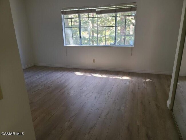 Building Photo - 1029 Amberton Ln