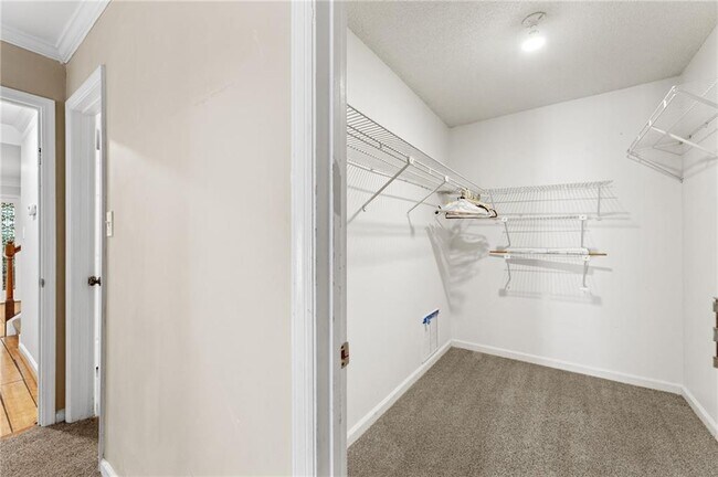 Building Photo - 1486 Briaroaks Trail NE