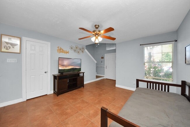 Building Photo - 201 S Native Ln