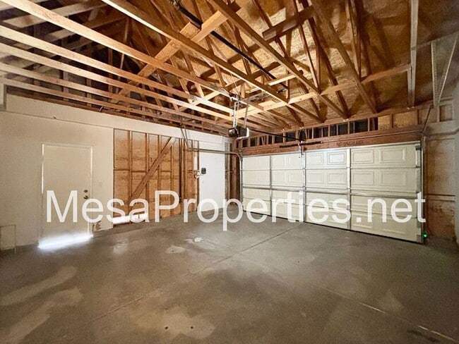 Building Photo - 15219 Hallmark Ln