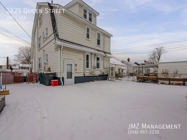 Building Photo - 2825 Queen St