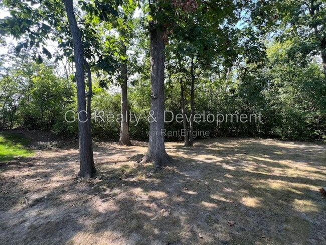 Building Photo - 3148 Cottonwood Ct