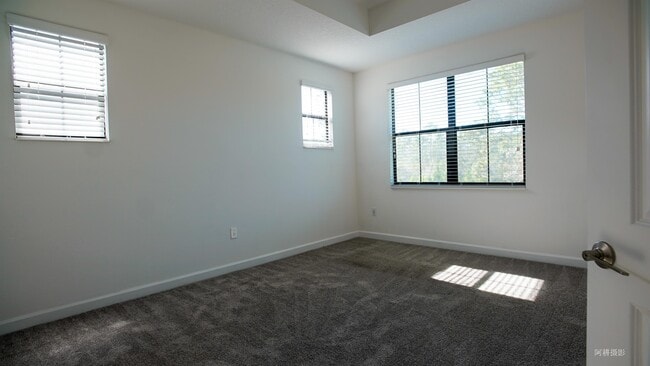 Building Photo - 11090 Whistling Pne Wy