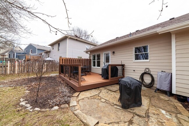 Building Photo - Single Family Home - Available For Rent!