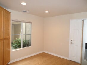 Building Photo - 5005 Golondrina Way