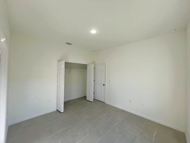 Building Photo - BRAND NEW 2/2/1- SW LEHIGH ACRES