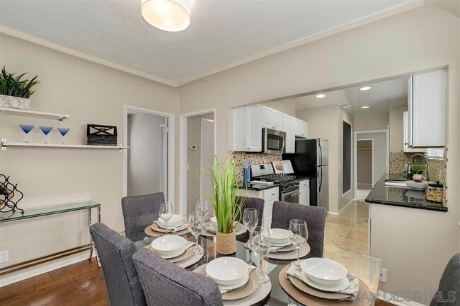 Building Photo - !!!CHARMING 4 BED 1 BATH HOME, DETACHED GA...