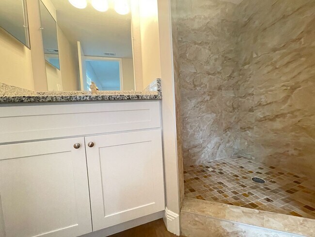 Building Photo - Mystic Gardens 5329-2905