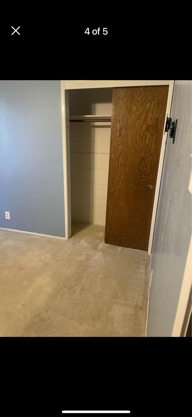 Building Photo - 100 Atherton Ct