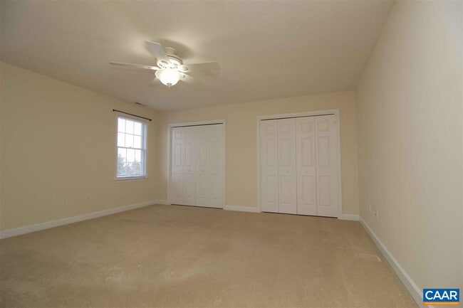 Building Photo - 121 Bryant Dr