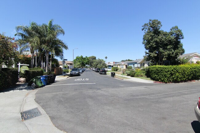 Building Photo - 5730 S Glennie Ln
