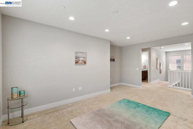 Building Photo - 3010 Rio Grande Dr