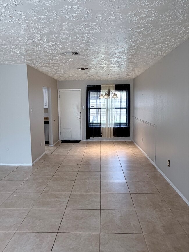 Building Photo - 8223 Lone Bridge Ln