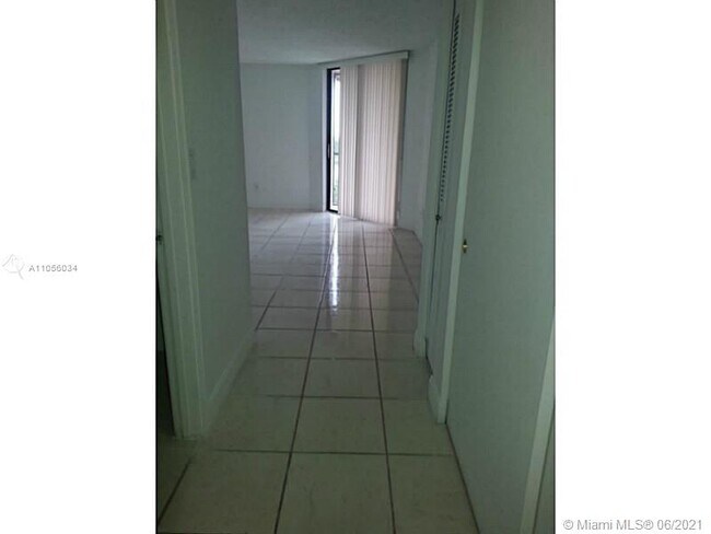 Building Photo - 20850 San Simeon Way