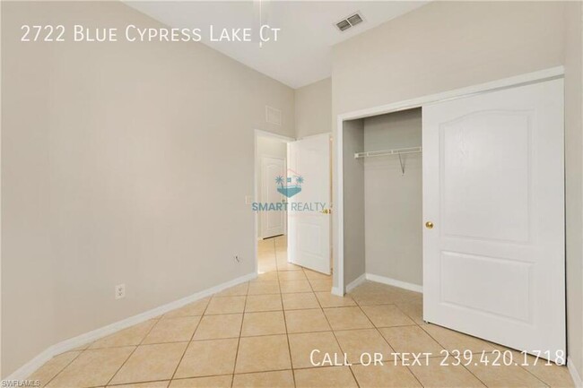 Building Photo - 2722 Blue Cypress Lake Ct