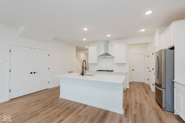 Building Photo - 7306 Shroyer Wy