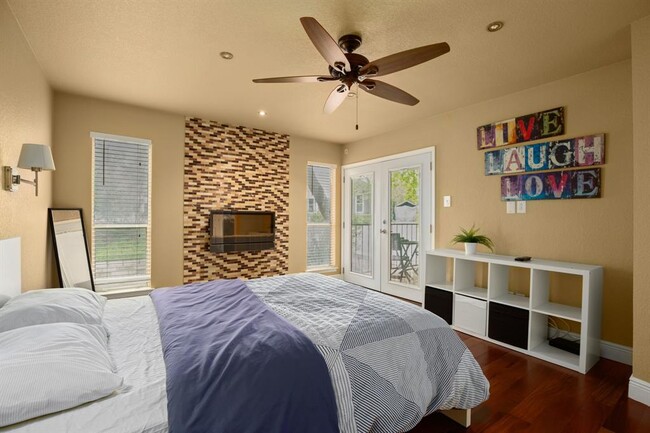 Building Photo - 1101 Shoal Creek Blvd