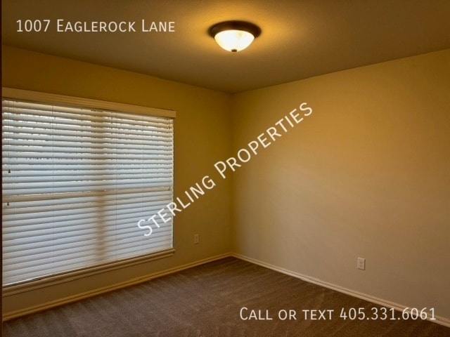 Building Photo - 1007 Eaglerock Ln