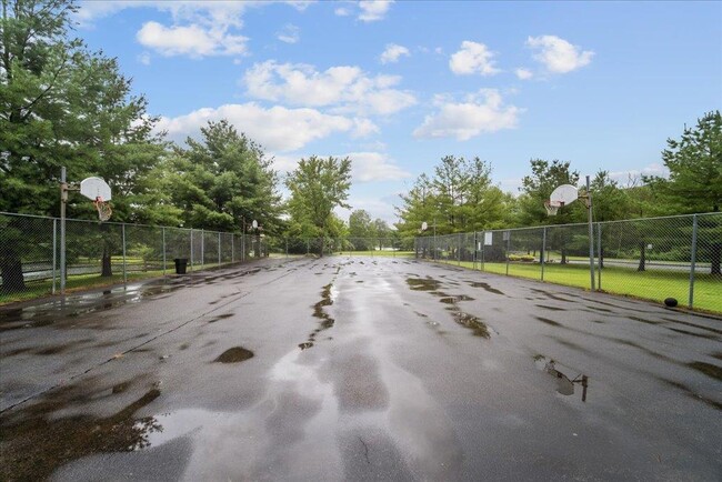 Building Photo - 152 Eagleton Dr