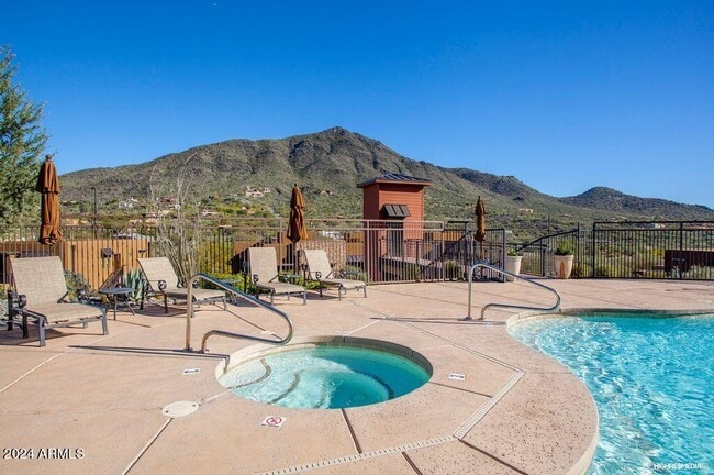 Building Photo - 36600 N Cave Creek Rd