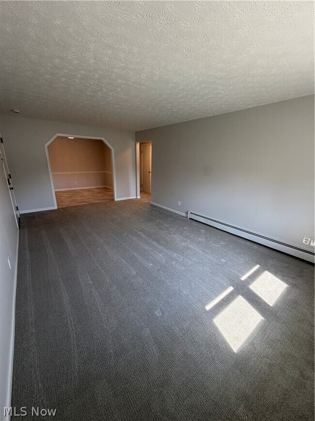 Building Photo - 118 Carter Cir