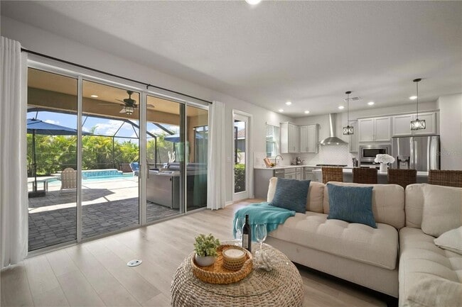 Building Photo - 5636 Silver Sun Dr