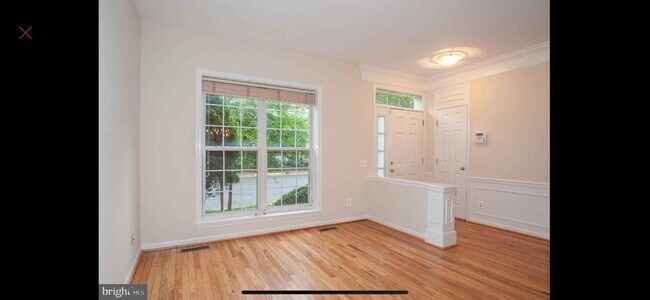 Building Photo - 5448 Summer Leaf Ln