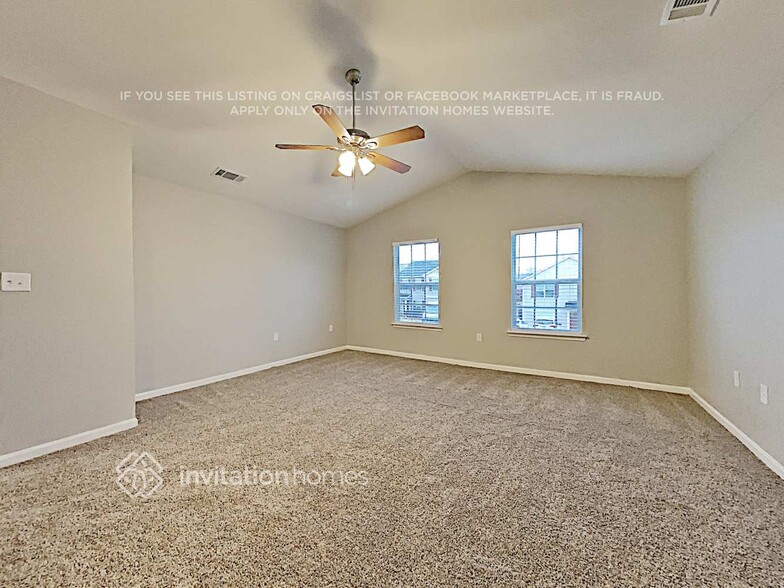 Building Photo - 5419 Graypark Dr