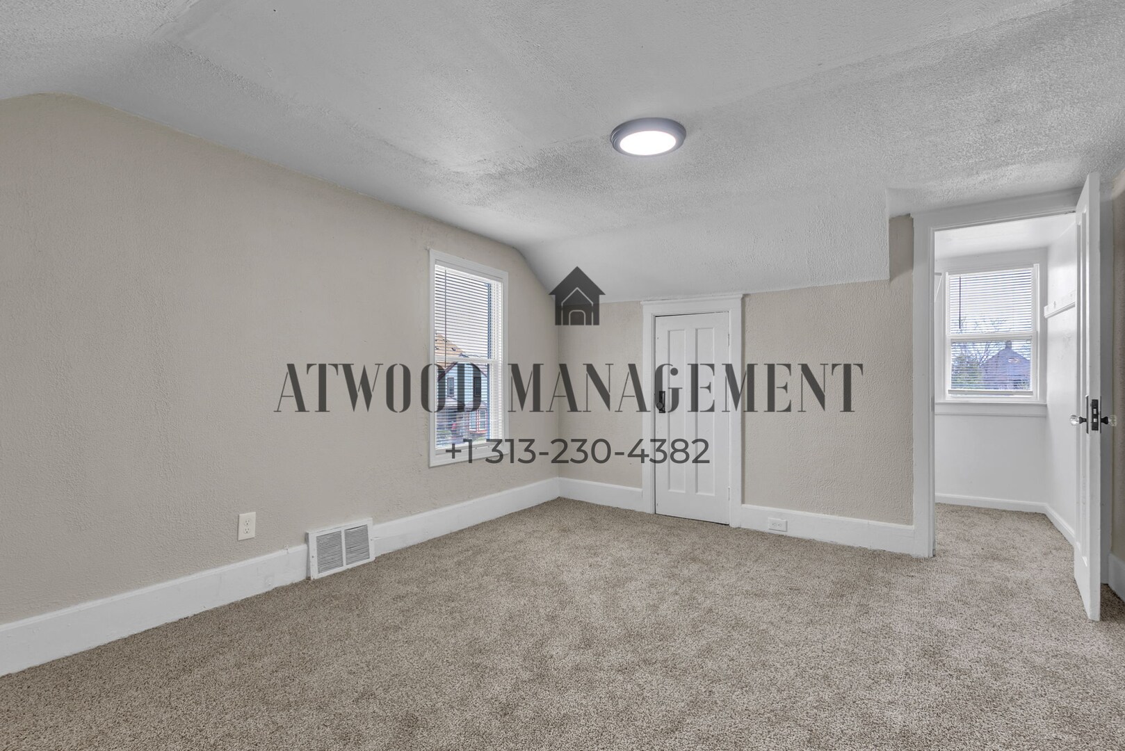 Building Photo - Fully Renovated 3-Bedroom Home – Move-In Ready for You!