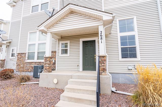 Building Photo - 2681 Stonecrop Ridge Grove