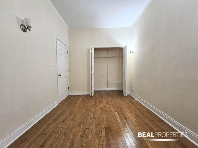 Building Photo - 1 bedroom in CHICAGO IL 60640