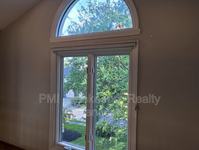 Building Photo - 9834 Chimney Sweep Ln