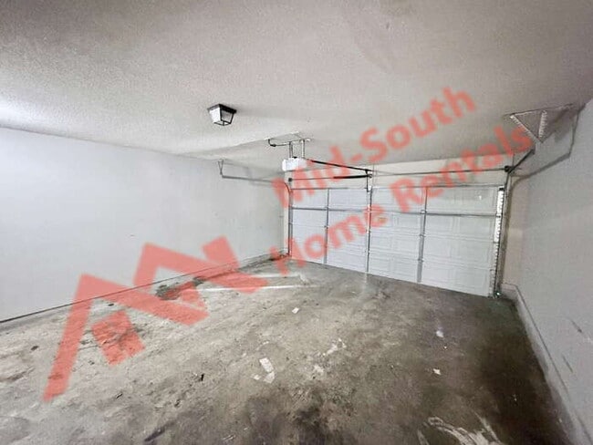 Building Photo - 4450 Longtree Cove