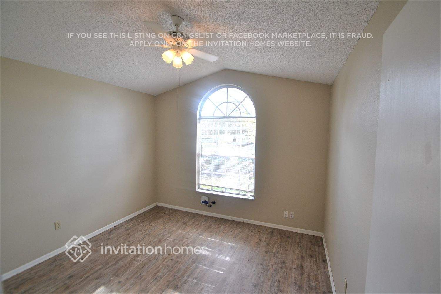 Building Photo - 282 Lake Doe Blvd