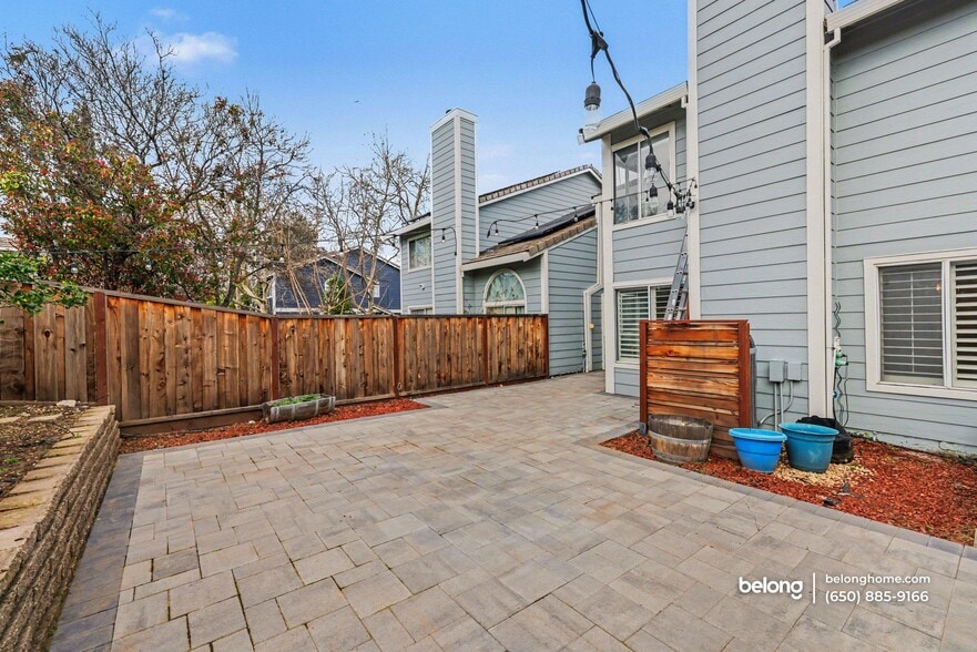 Building Photo - 169 Heron Dr